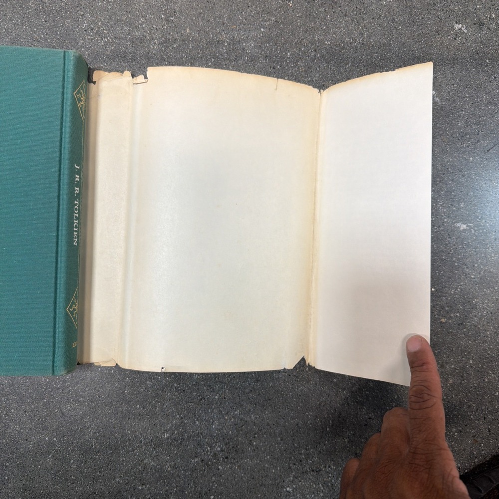 The Silmarillion by J.R.R. Tolkien 1977 First Edition Hardcover W/ Map - Picture 11 of 12
